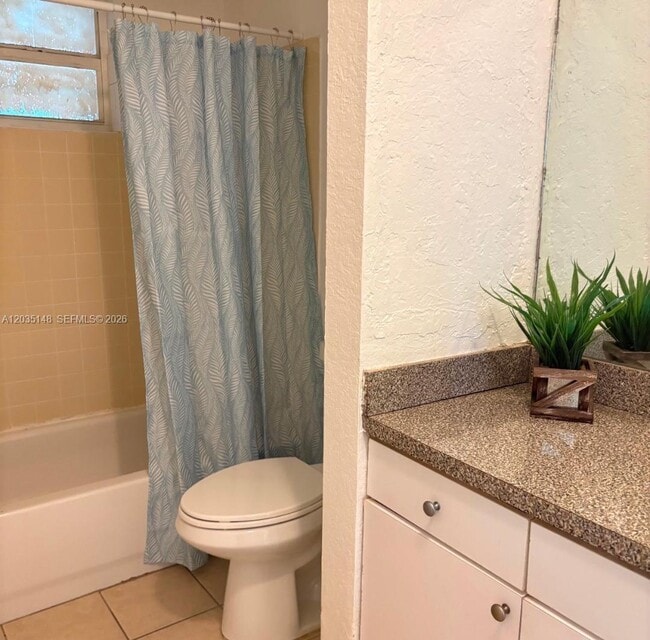 Building Photo - 17255 SW 95th Ave Unit 153
