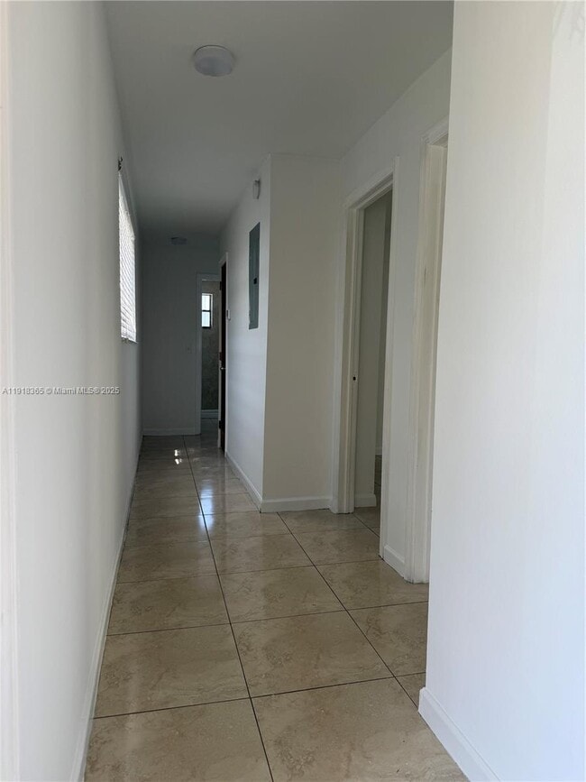 Photo - 1 NW 61st Ave Unit 3