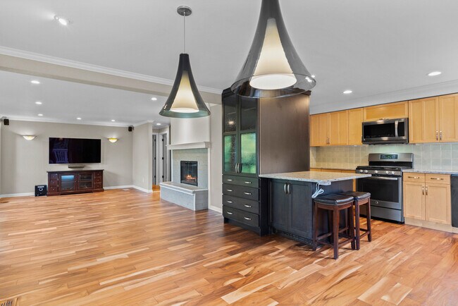 Photo - 12135 107th Ave NE