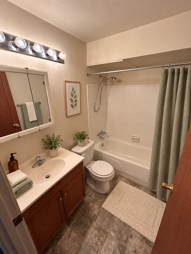 1459 Henley Rd Unidad 09-1459 Henley of Troy LLC