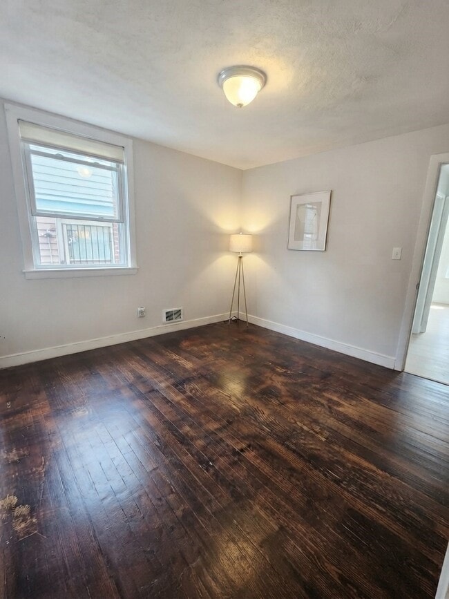 Photo - 2 Blake Terrace