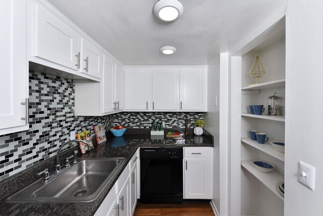 Photo - Music City Flats