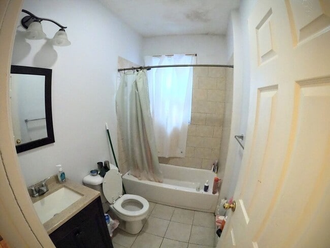 Images are representative samples of the advertised unit. Actual units shown during tours may differ - 90 Fisher Ave Unit 3