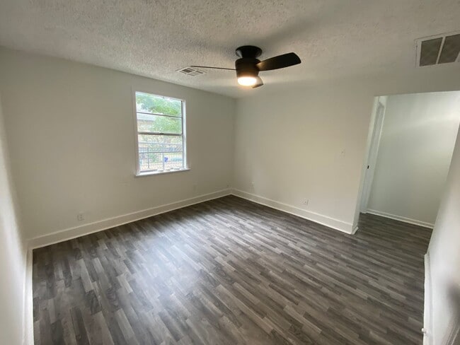 Photo - East Austin Bungalow for Rent