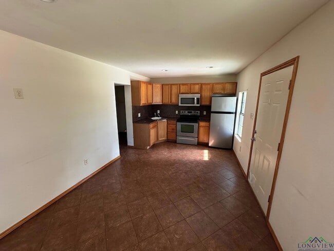 Photo - 280 Joy Ln