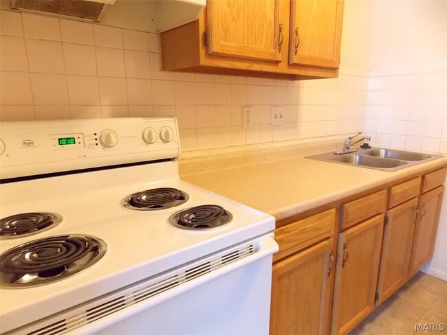 Photo - 18 N 44th St