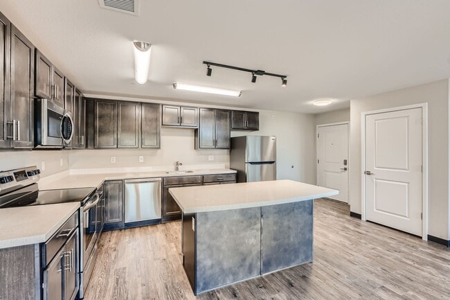 Photo - 2-bedroom / 2-bath modern living apartment near Sloan's Lake Unidad A203