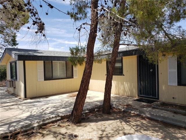 74976 Aladdin Dr