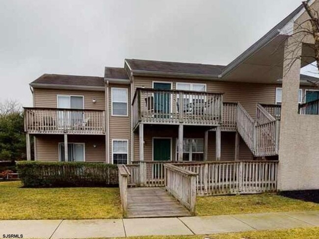 Building Photo - 551 London Ct Unit 551