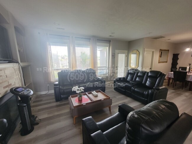 Photo - 4801 Pinehurst Dr