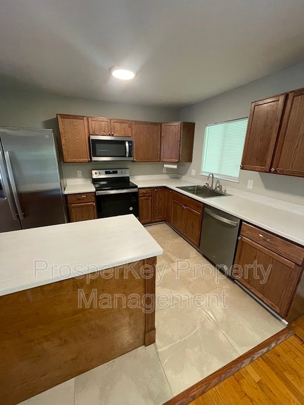 Photo - 1211 Timberlane Dr