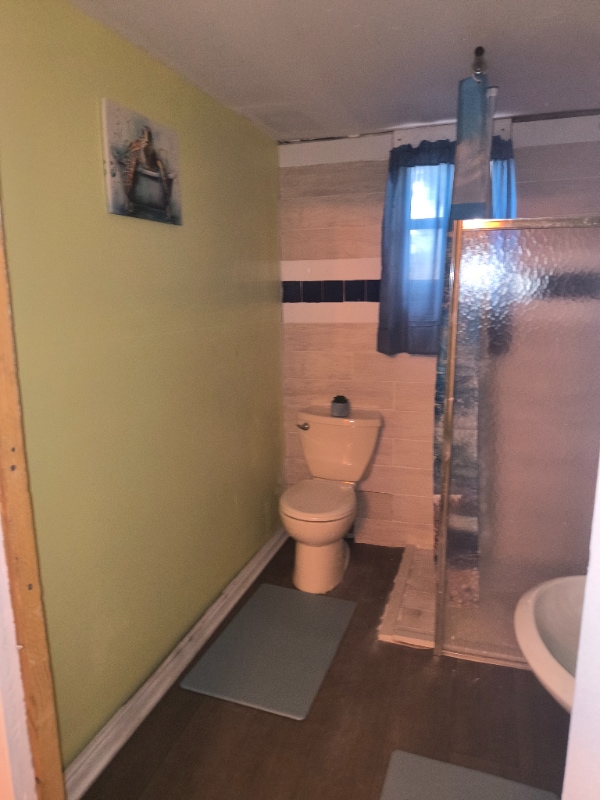 Photo - 420 M.L.K. Blvd S