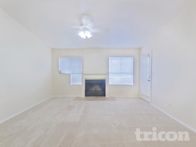 Photo - 1880 E Morten Ave