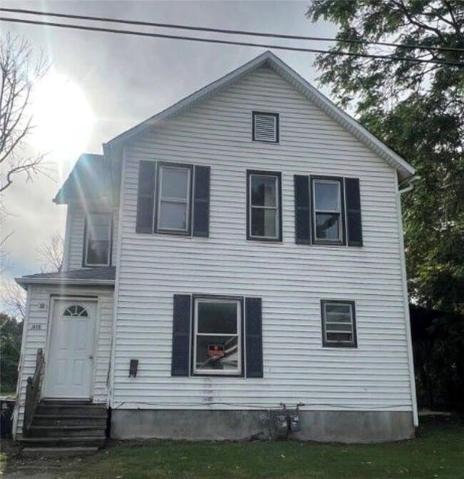 Building Photo - 411 Dewitt Ave
