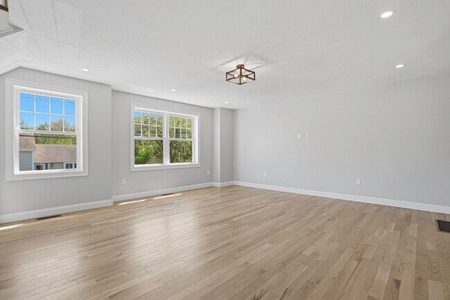Photo - 20 Beaumont Rd