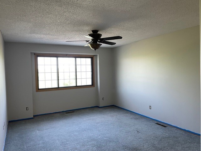 Photo - 1534 Cottage Dr