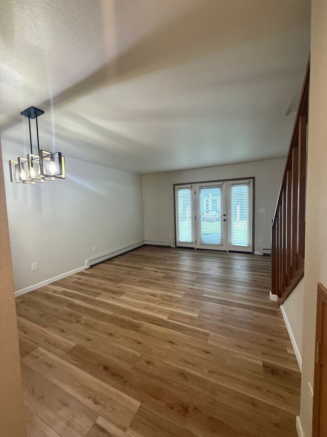 Photo - 2805 Cowles St Unit 3