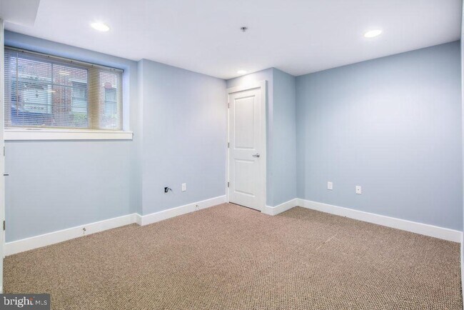 Photo - 2614 Webster St Unit A