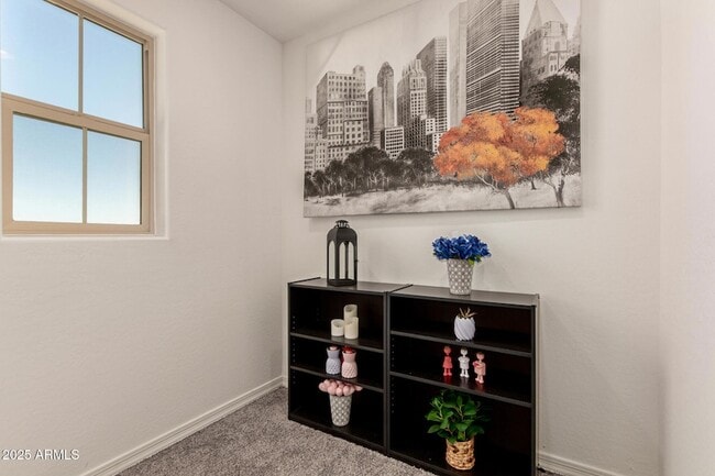 14236 W Buckskin Trl