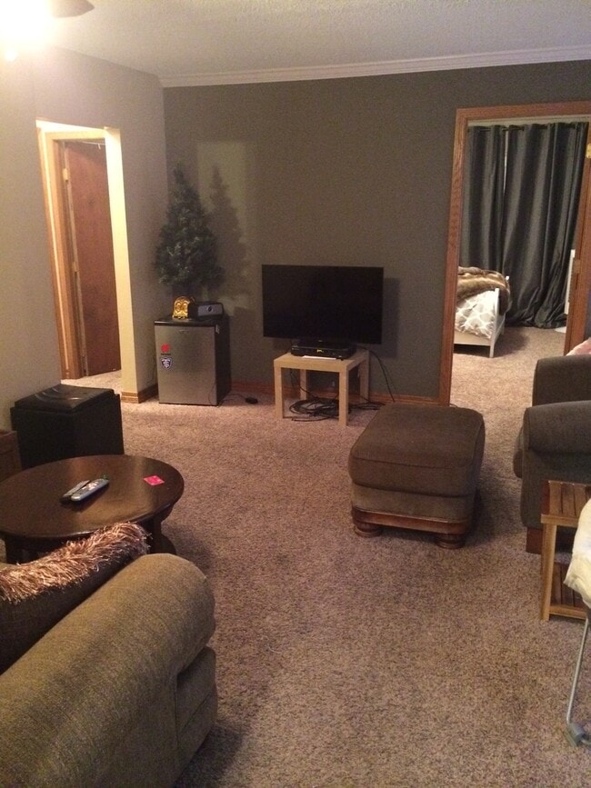 Photo - 435 Snelling Ave S