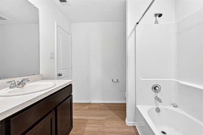 Photo - 7719 Cedar Birch Dr