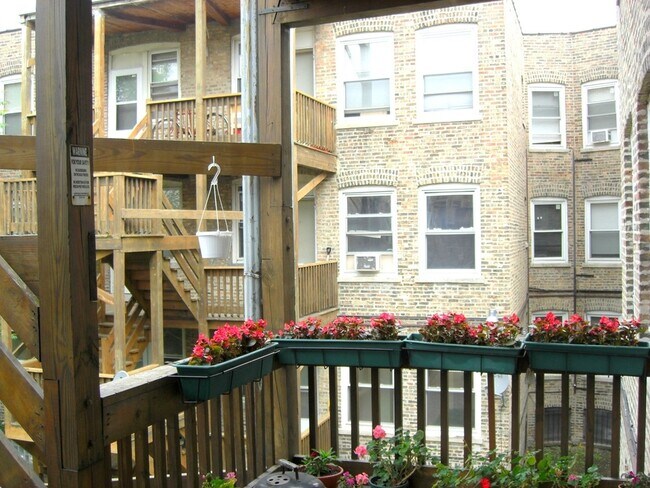 Photo - 4408 N Hazel St Unidad 1