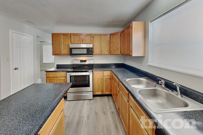 Photo - 1809 Woodstream Ct