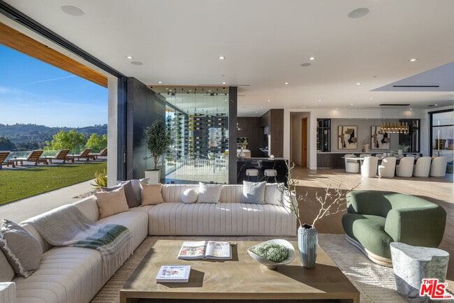 Photo - 16110 Meadowview Dr