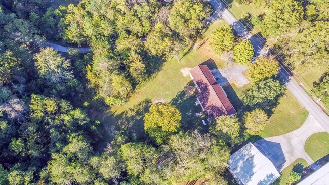 Photo - 1124 Whites Mill Rd