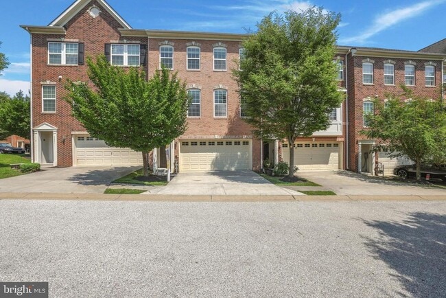 Photo - 9803 Sweet Maple Ln Townhome