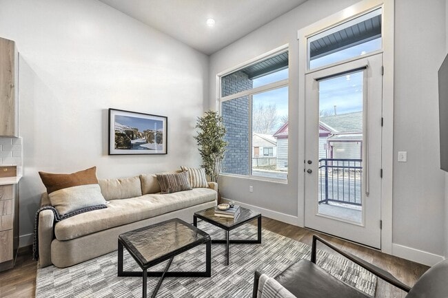 West Main - Living Room - West Main