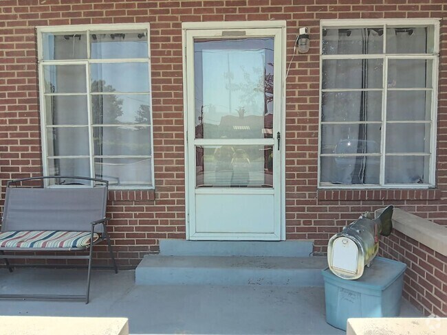 Building Photo - 349 Herman Ave Unit 349#1w Rental