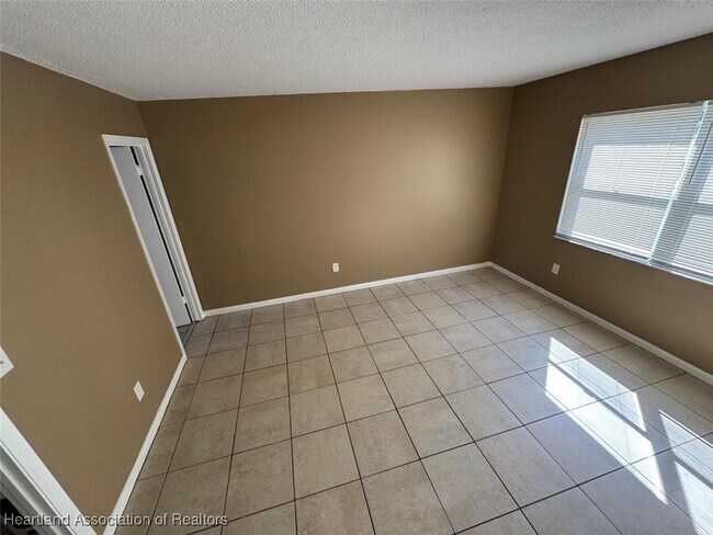 Photo - 249 S Commerce Ave Unidad 204