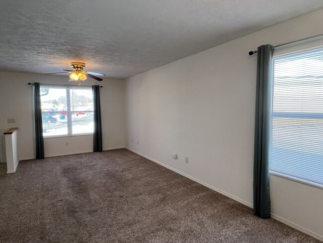 Photo - Duplex in Ozark!