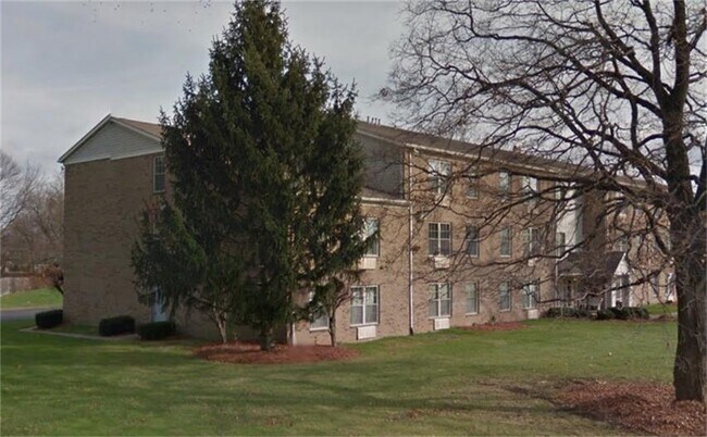 Photo - 2760 Sunbury Rd