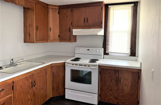Photo - 121 Muskingum Dr Unit Down