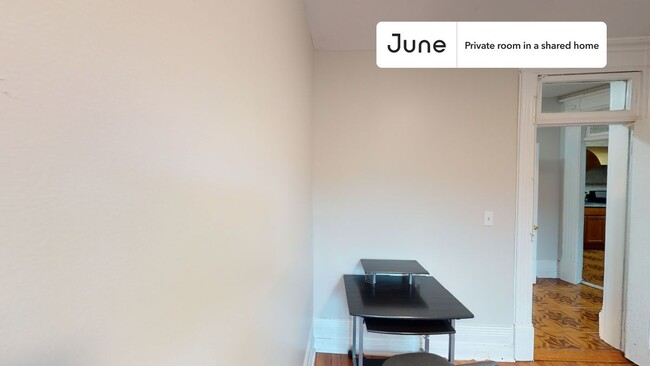 Room in Shared 4 bed/1 bath home in Central Harlem
