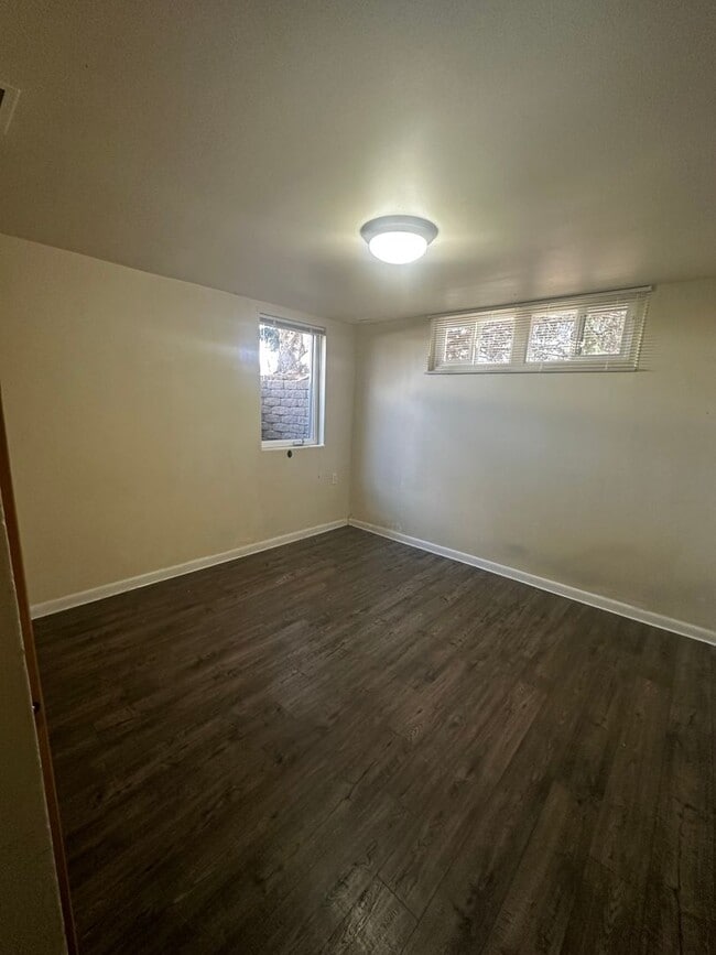 Photo - 2 Bedroom Apartment Only Steps from Campus