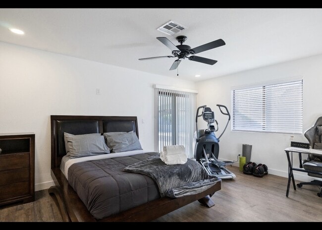 Photo - Fully Furnished Executive Rental in Las Ve...