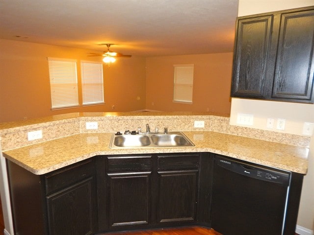 Photo - 847 Darbydale Crossing Ln