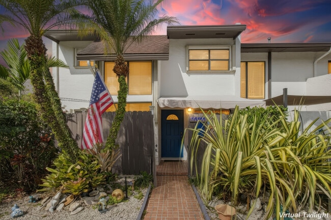 Building Photo - 6512 SW 112th Pl