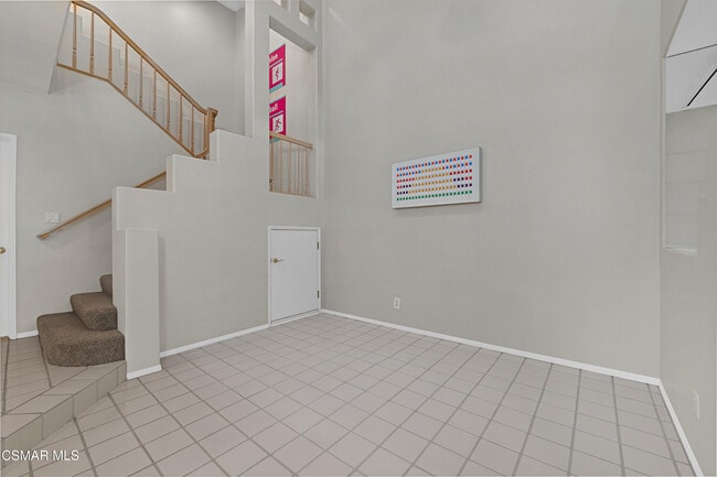 Photo - 1048 Mountain Oak Pl