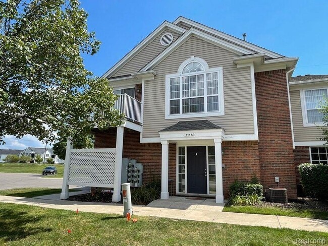 Building Photo - 45538 Warwick Dr