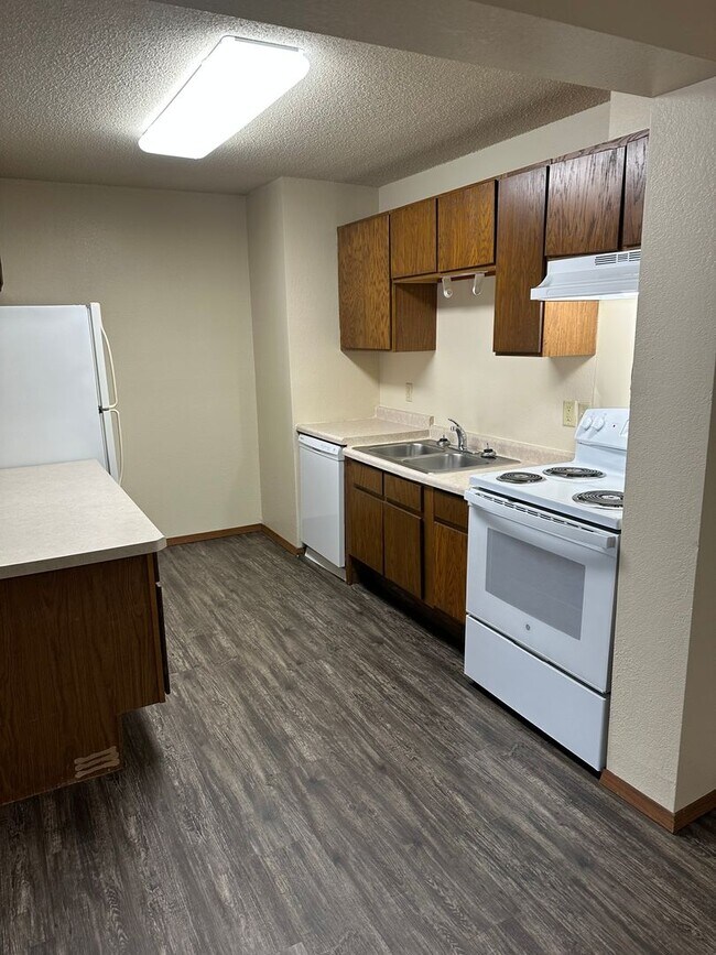 Photo - Large One Bedroom Unit ST-101