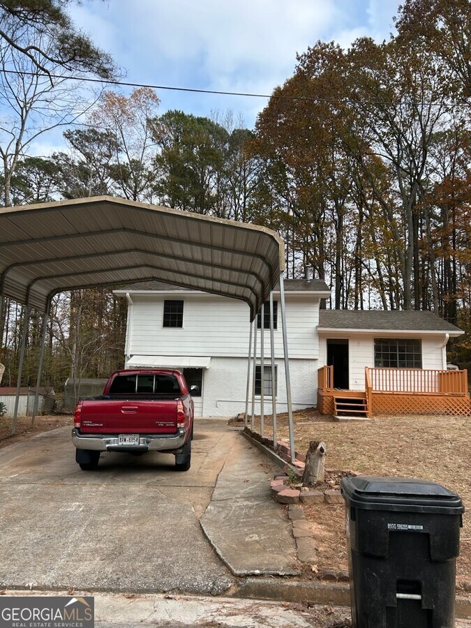 Photo - 197 Lexington Ct