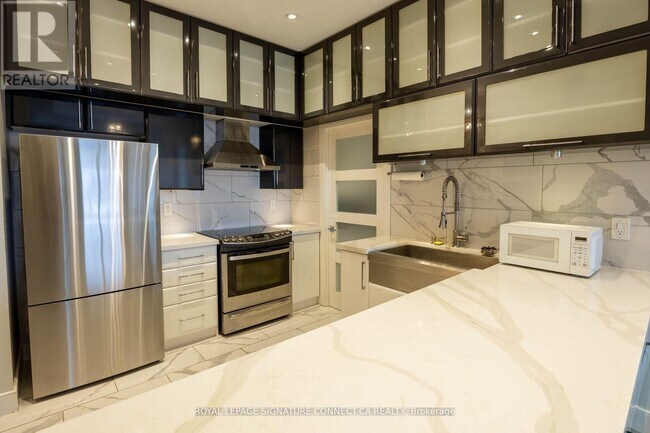 Photo - 1720 Eglinton Ave E Unit 106