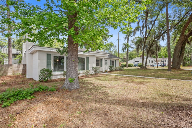 Photo - Spacious 4-Bedroom, 2.5-Bath Home E Duffy