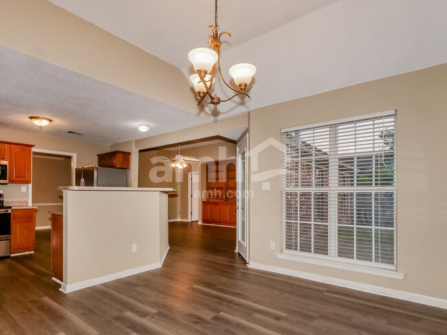 Photo - 1575 Far Dr