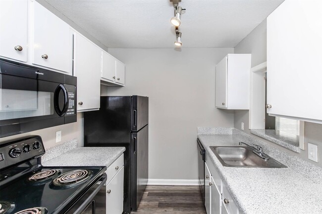 Photo - 18001 Cypress Trace Rd Unidad 3503