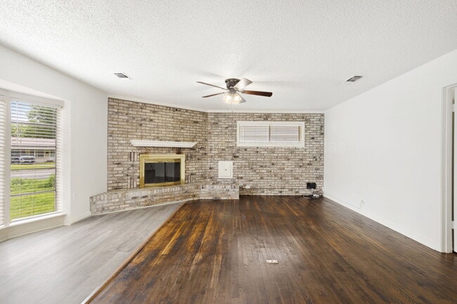 Photo - 1512 N Highland Ave